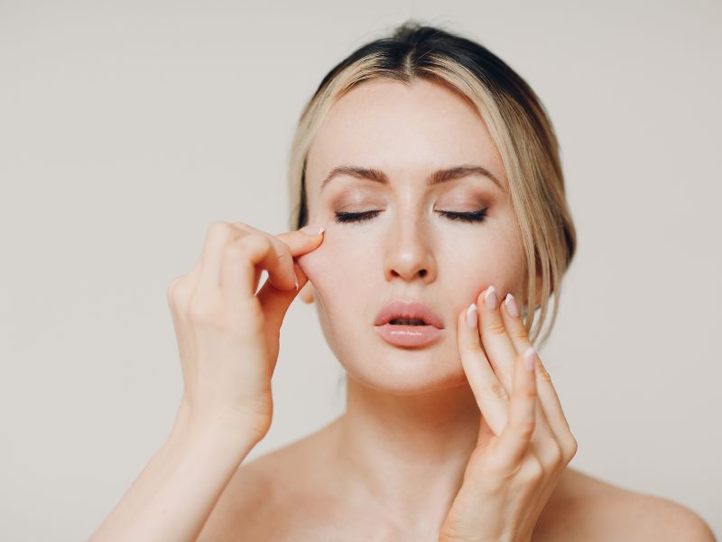 Kako naravno izboljšati prožnost kože?